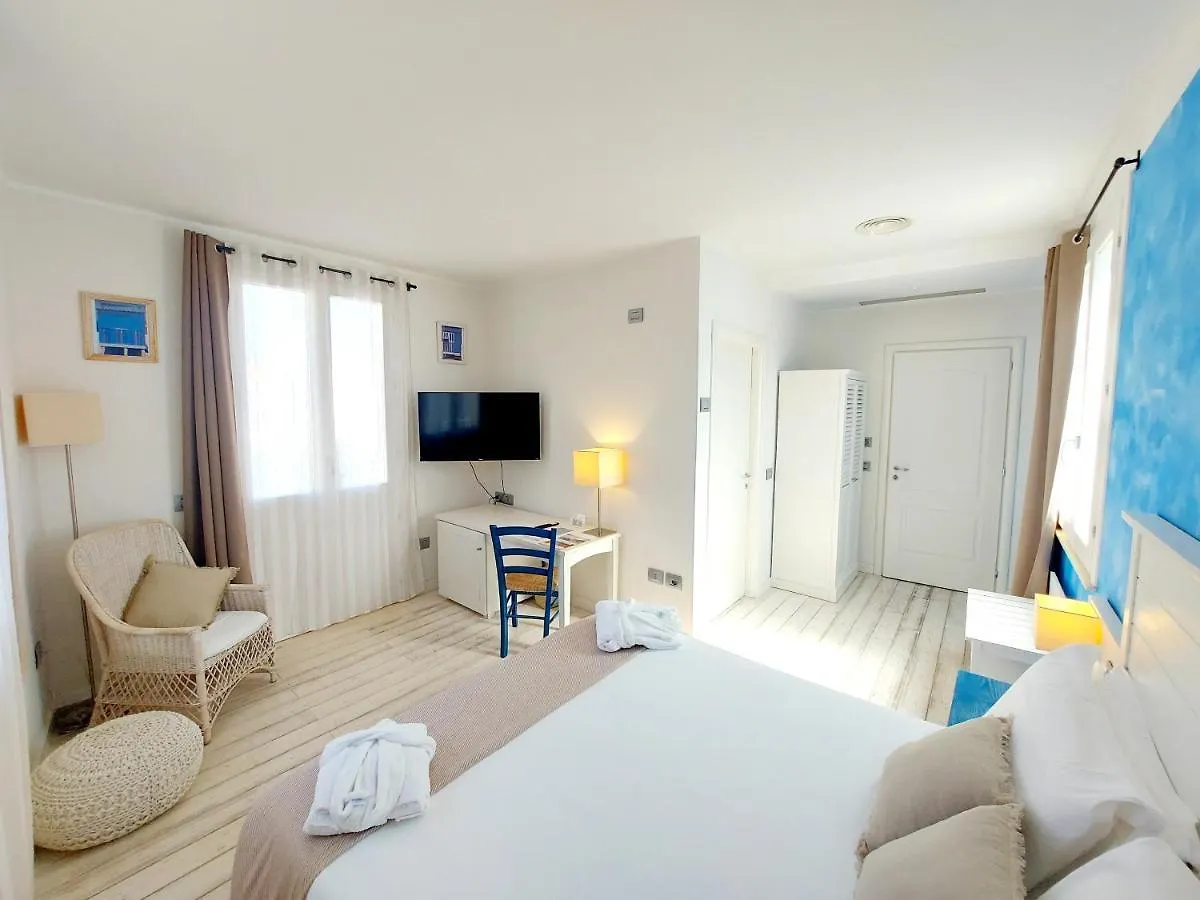 Hotel La Villa Del Mare Cagliari Italy