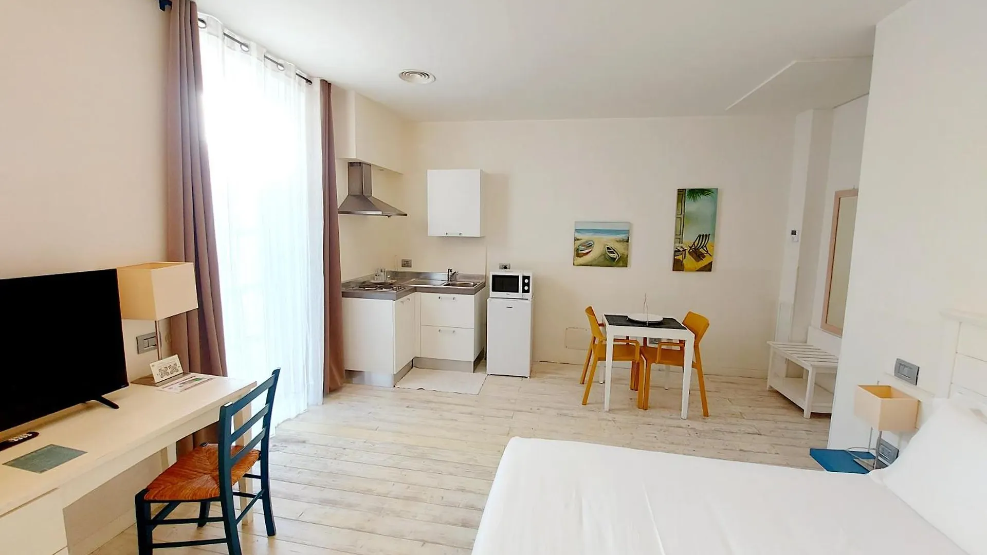 Hotel La Villa Del Mare Cagliari 3*,