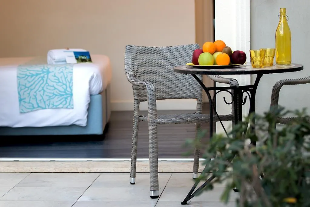***  Hotel La Villa Del Mare Cagliari Italy
