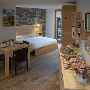 Casa Galet Holiday home Tirano